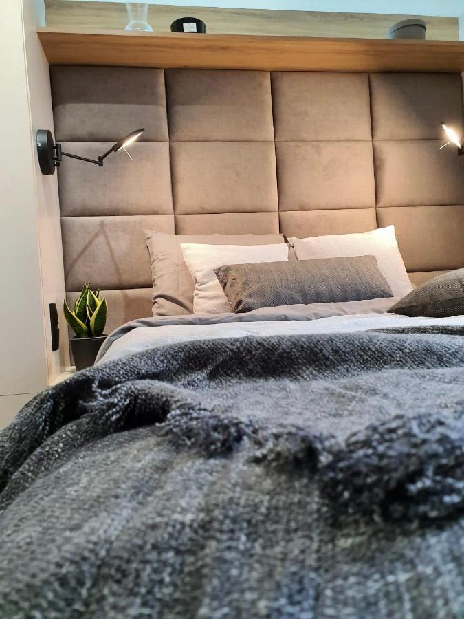 Luxury 2-Room Apartment In Praga-Polnoc Port Praski Varsovie Extérieur photo